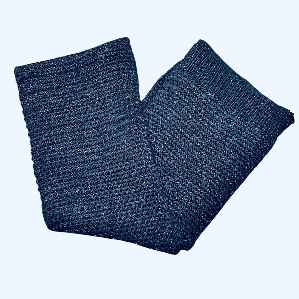 LOFT metallic blue chunky knit scarf